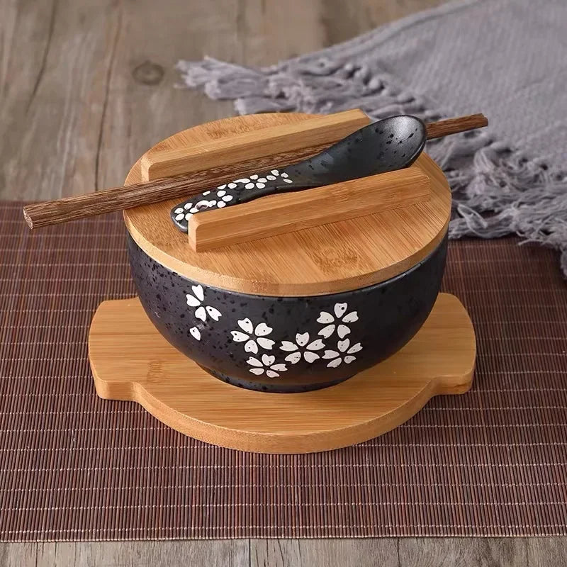 Rice Noodle Ceramic Bowl with Lid, Spoon, and Chopsticks